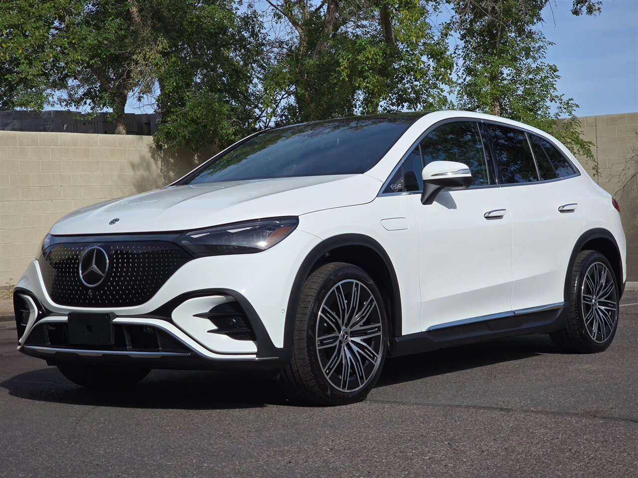 2023 Mercedes-Benz EQE 350 4MATIC - Photo 5 - Mesa, AZ 85215