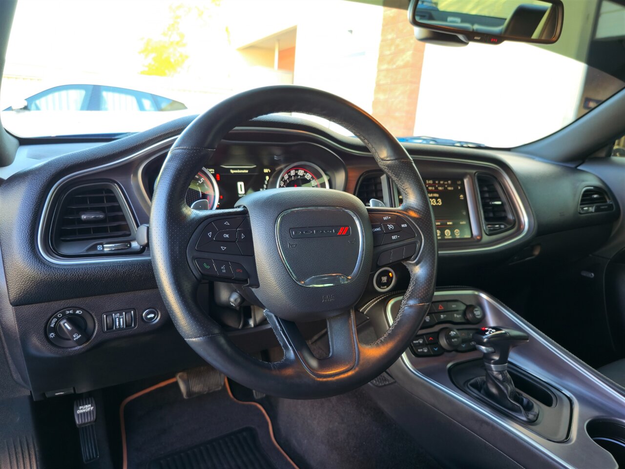 2016 Dodge Challenger 392 HEMI Scat Pack Shaker - Photo 18 - Mesa, AZ 85215
