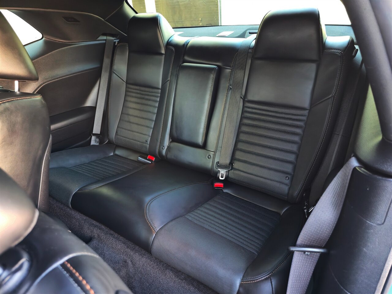 2016 Dodge Challenger 392 HEMI Scat Pack Shaker - Photo 29 - Mesa, AZ 85215