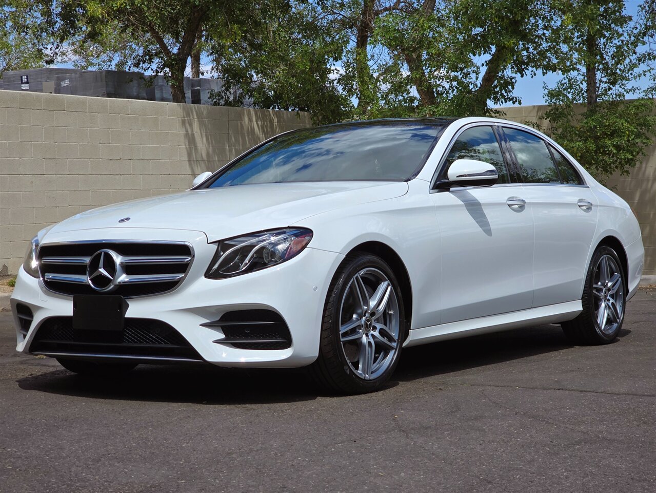 2018 Mercedes-Benz E 400 4MATIC - Photo 4 - Mesa, AZ 85215