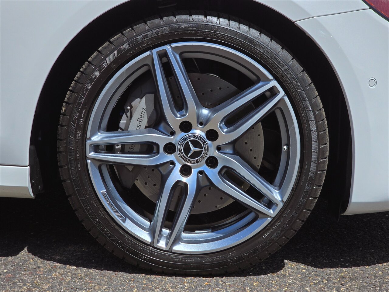 2018 Mercedes-Benz E 400 4MATIC - Photo 40 - Mesa, AZ 85215