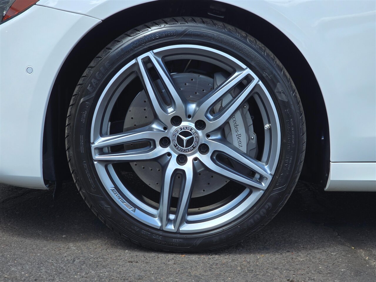 2018 Mercedes-Benz E 400 4MATIC - Photo 37 - Mesa, AZ 85215
