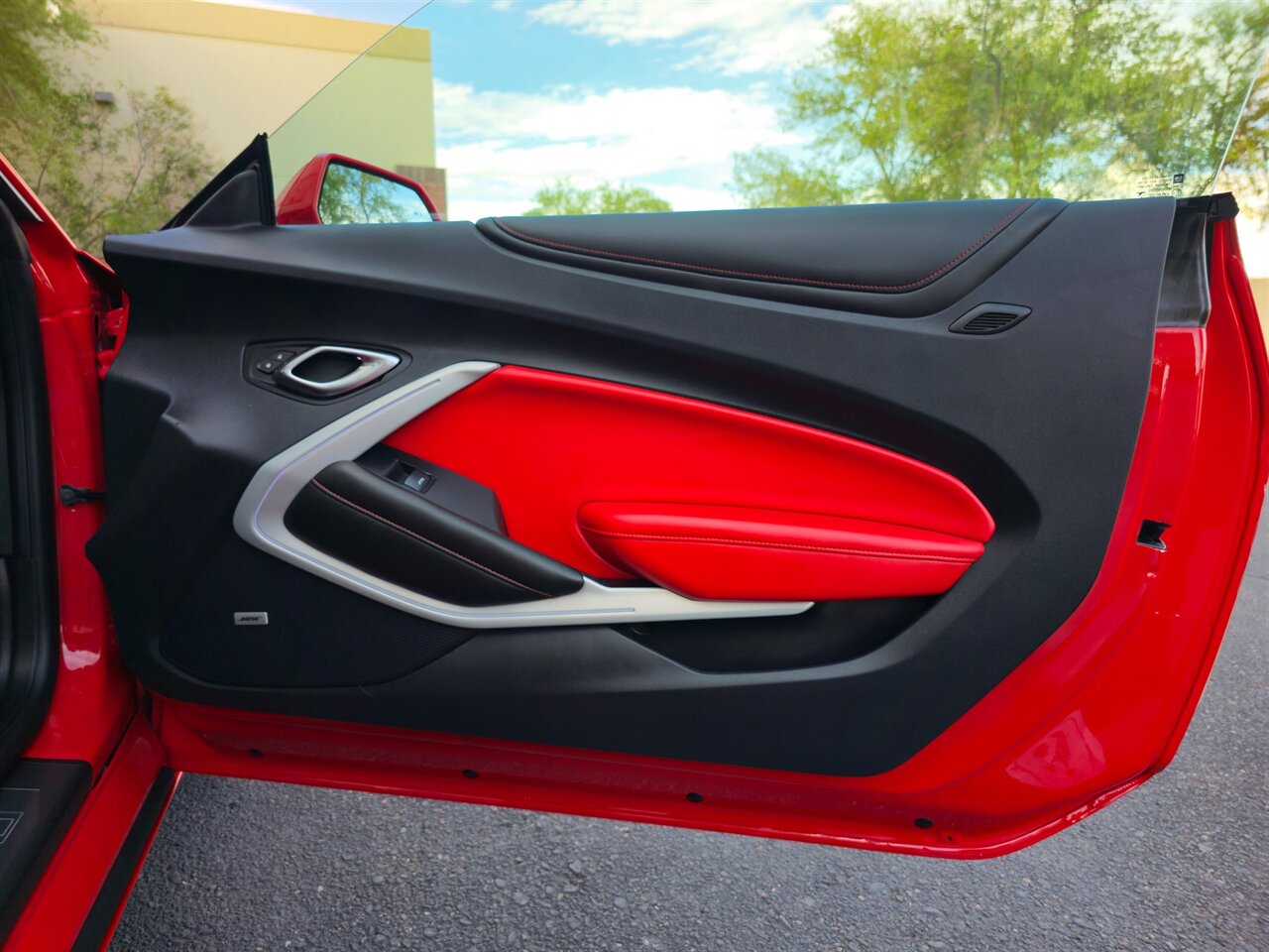 2016 Chevrolet Camaro 2SS Convertible - Photo 28 - Mesa, AZ 85215