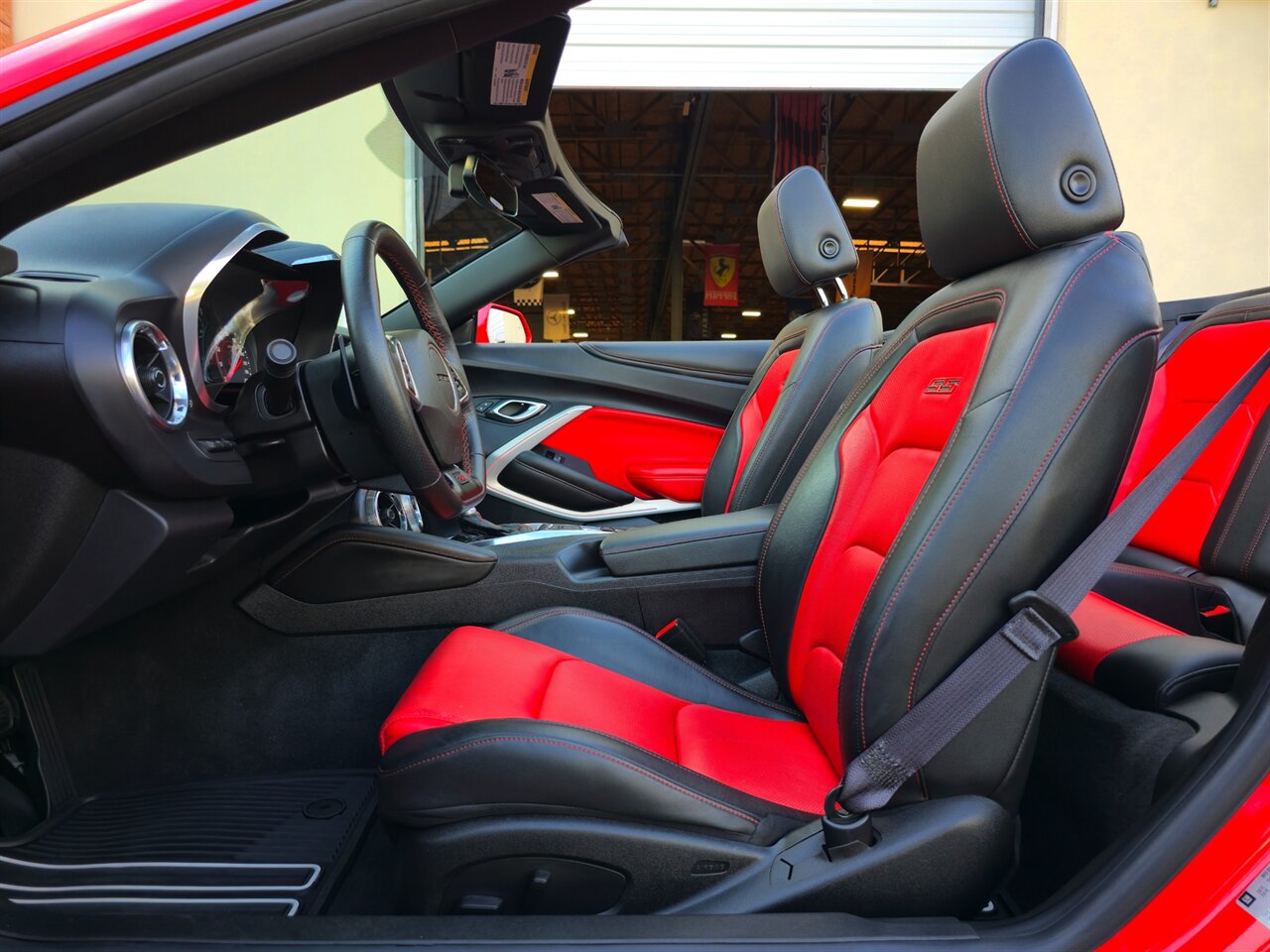 2016 Chevrolet Camaro 2SS Convertible - Photo 18 - Mesa, AZ 85215