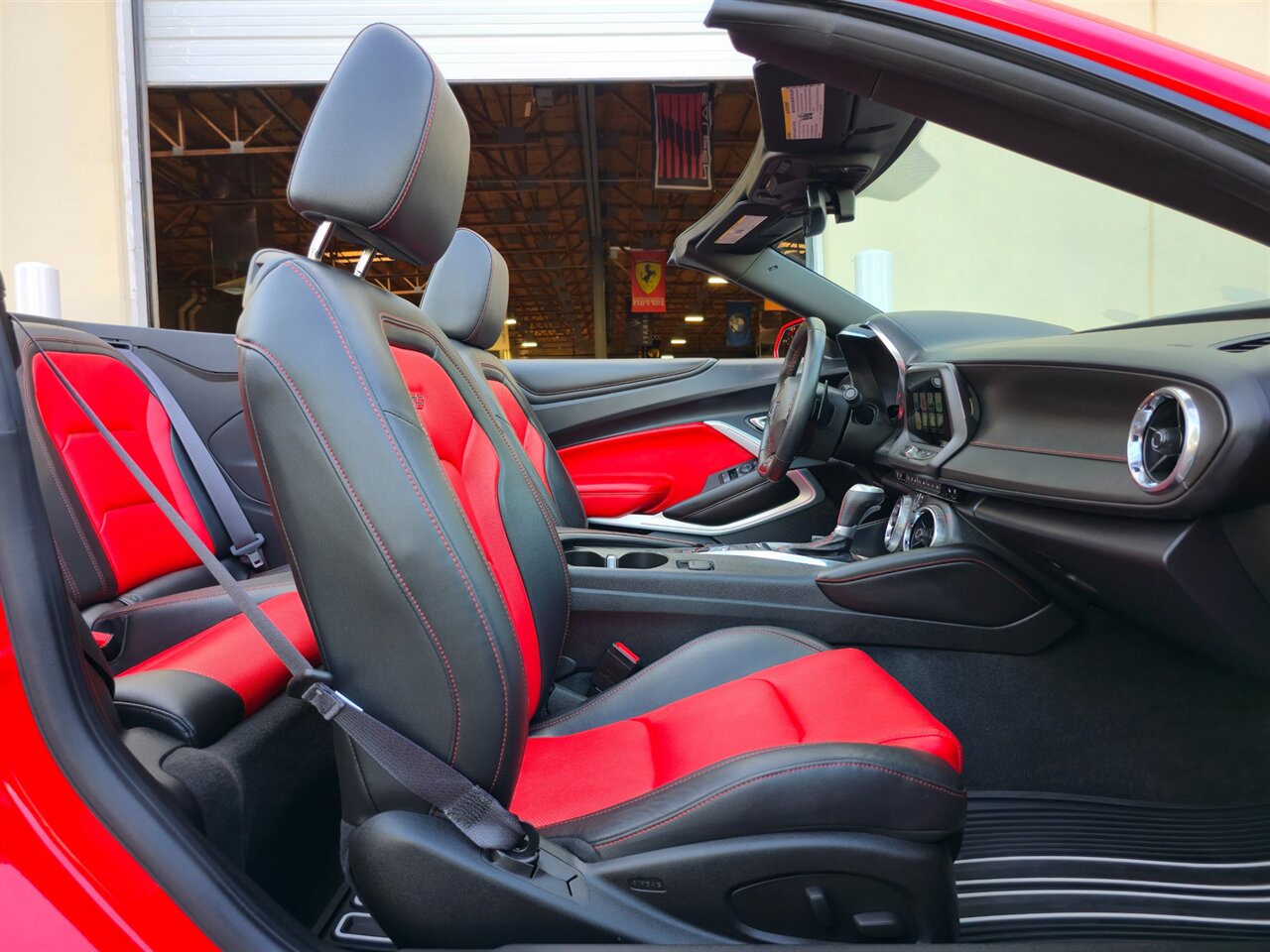 2016 Chevrolet Camaro 2SS Convertible - Photo 31 - Mesa, AZ 85215