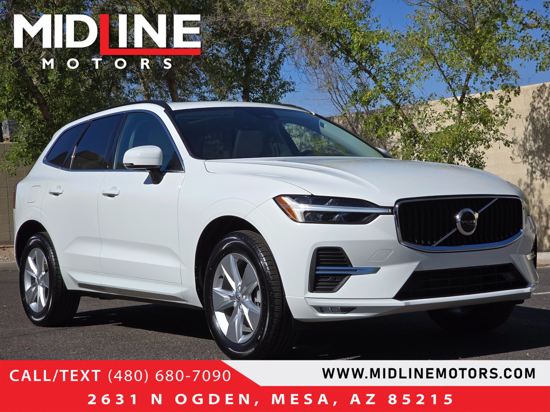 2022 Volvo XC60 B5 Momentum AWD's photo
