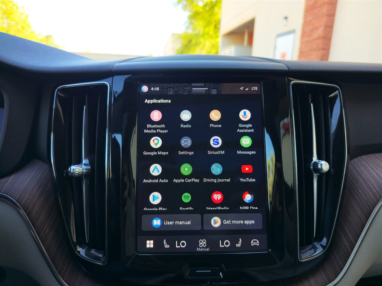 2022 Volvo XC60 B5 Momentum - Photo 20 - Mesa, AZ 85215
