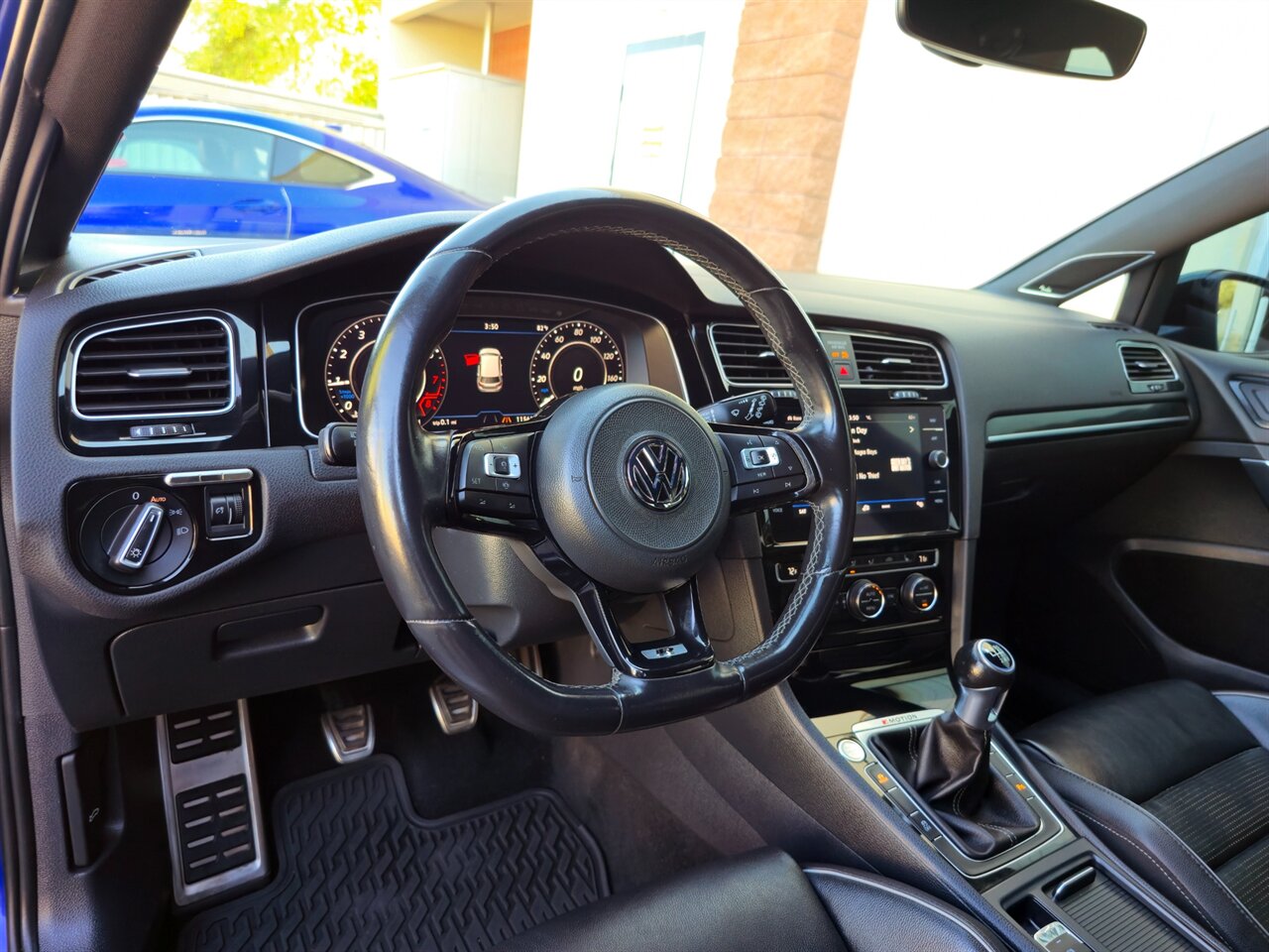 2019 Volkswagen Golf R DCC & Navigation 4Motion 4Motion - Photo 18 - Mesa, AZ 85215