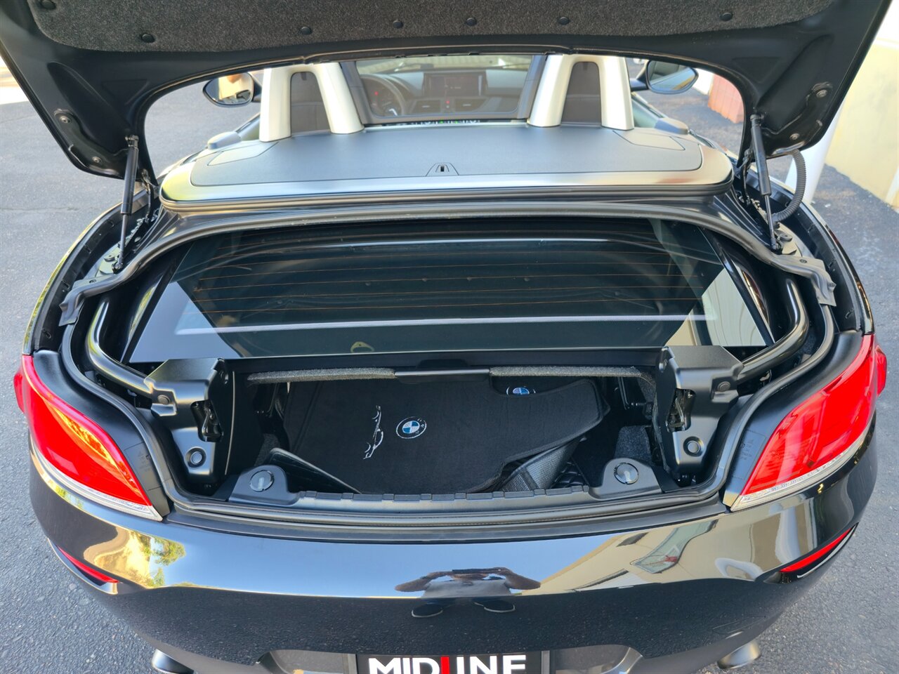 2014 BMW Z4 sDrive35i - Photo 26 - Mesa, AZ 85215