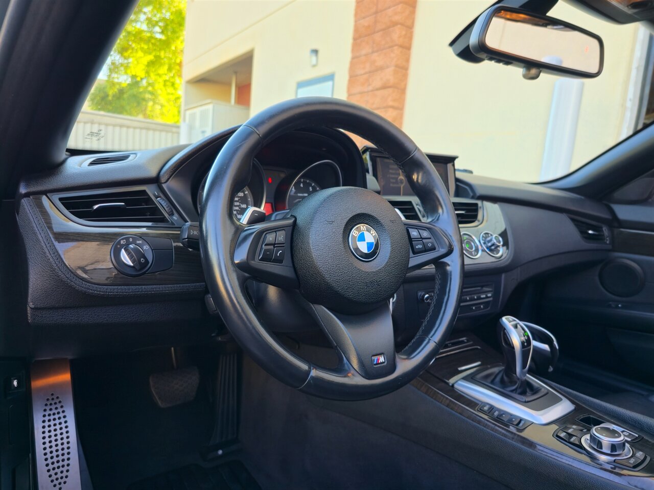 2014 BMW Z4 sDrive35i - Photo 18 - Mesa, AZ 85215