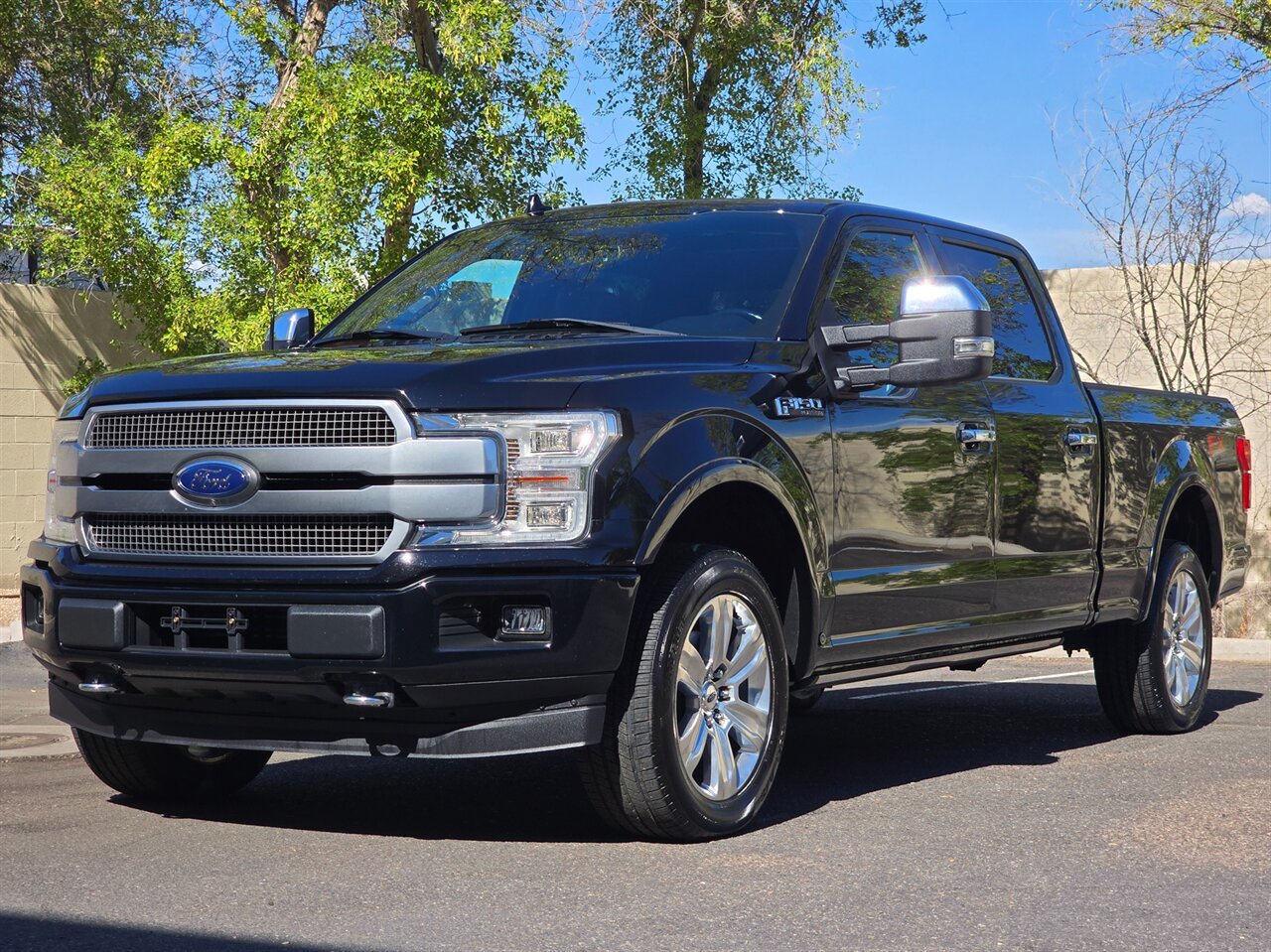 2018 Ford F-150 Platinum 4x4 SuperCrew - Photo 5 - Mesa, AZ 85215