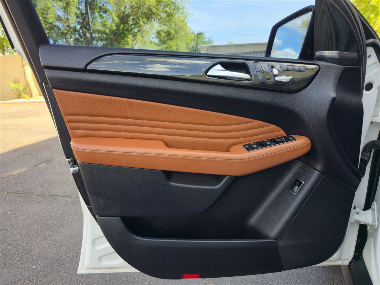 2016 Mercedes-Benz GLE 450 AMG Coupe   - Photo 12 - Mesa, AZ 85215