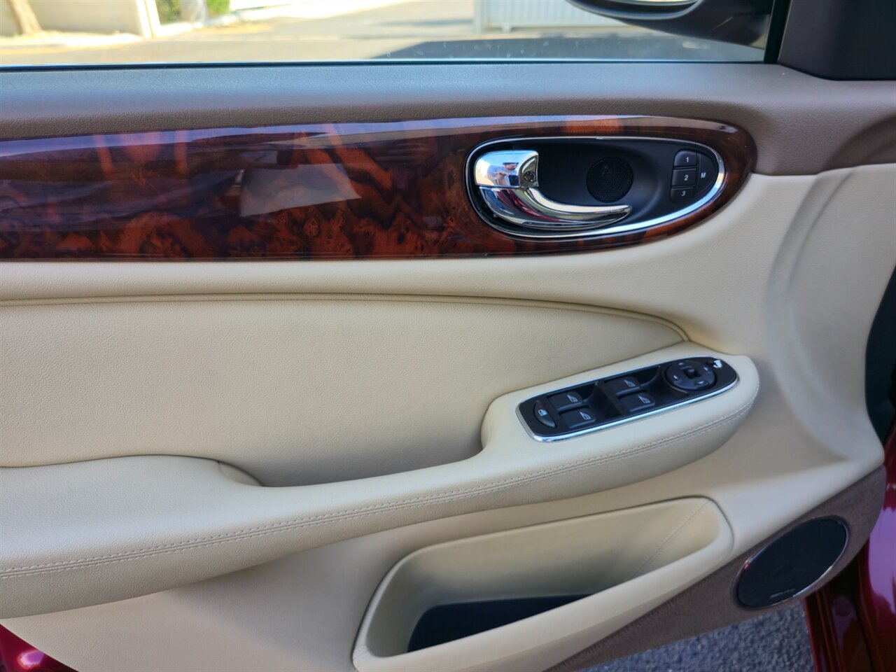 2006 Jaguar XJR - Photo 11 - Mesa, AZ 85215