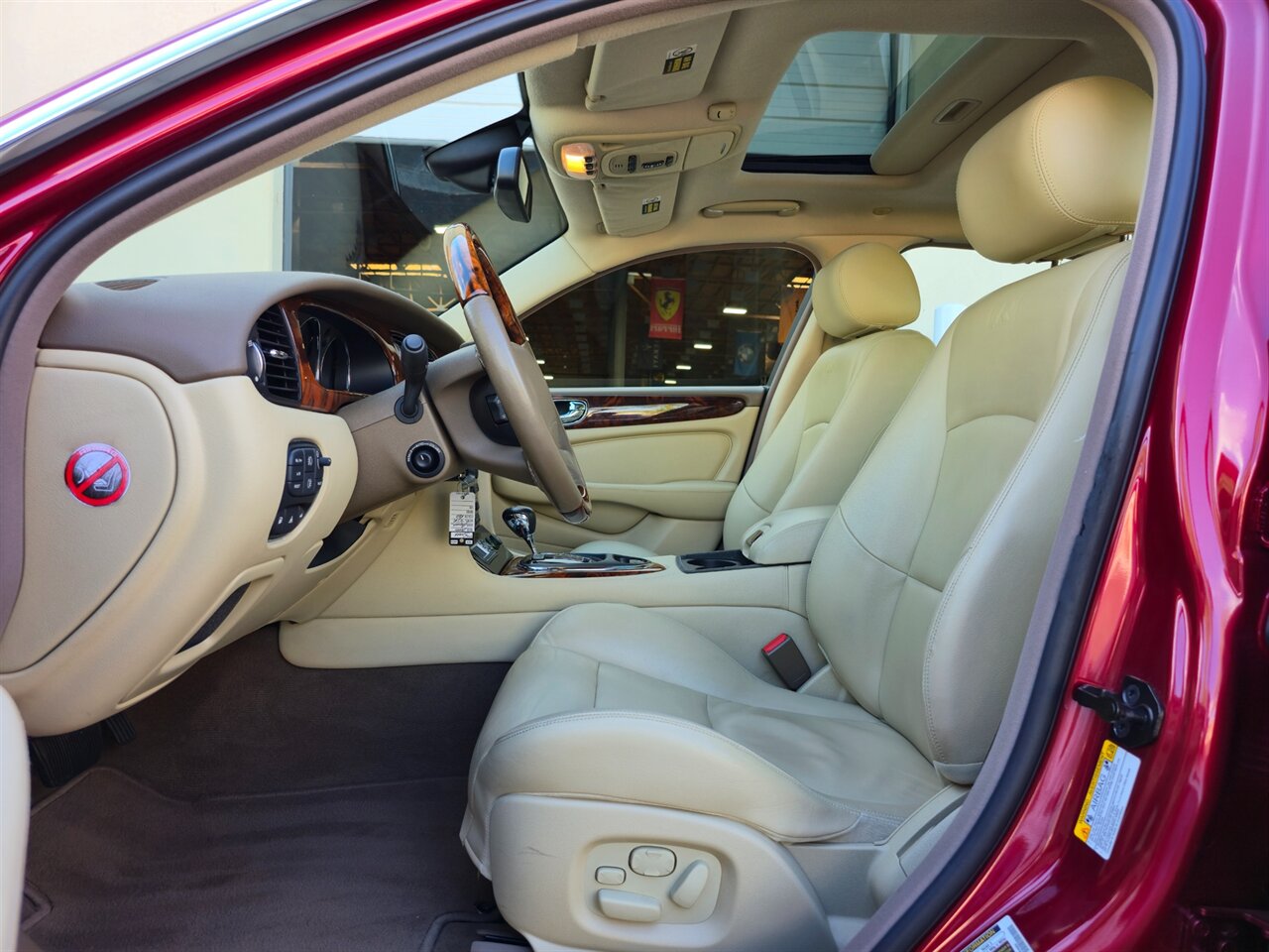 2006 Jaguar XJR - Photo 12 - Mesa, AZ 85215