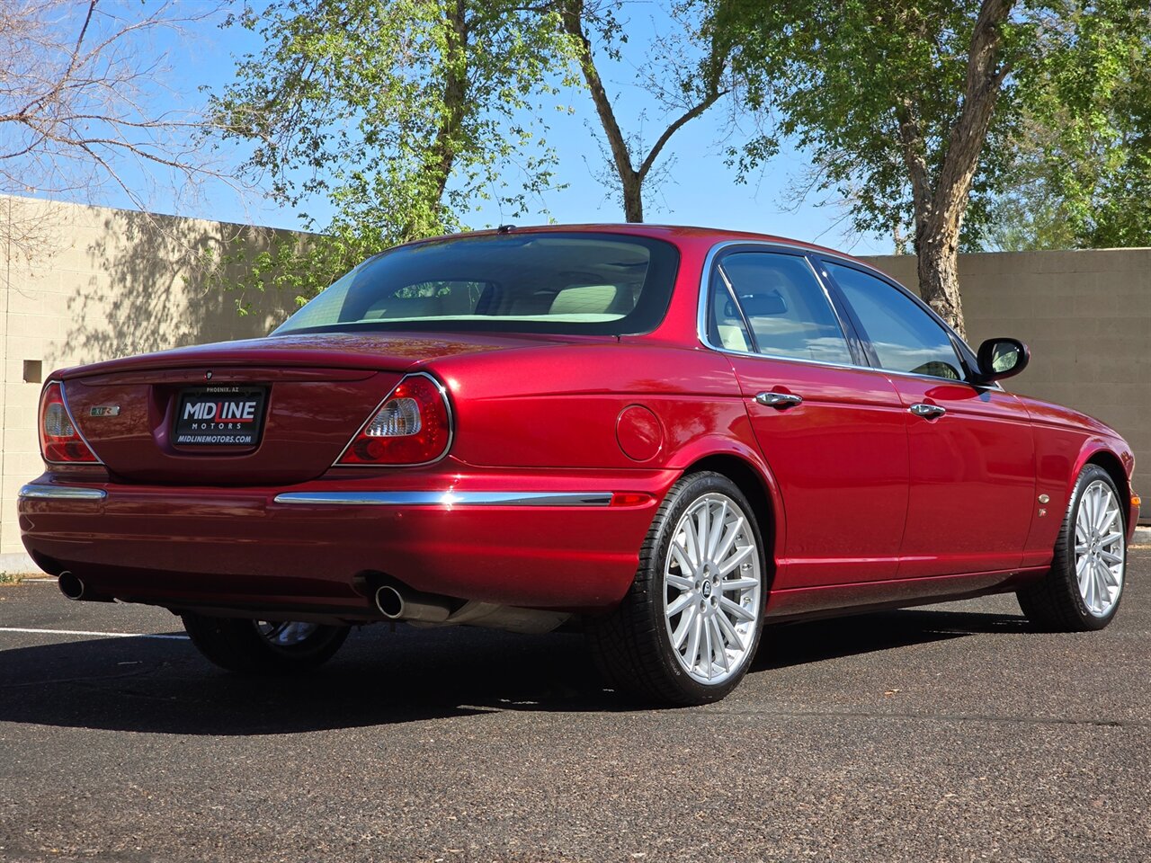 2006 Jaguar XJR - Photo 8 - Mesa, AZ 85215