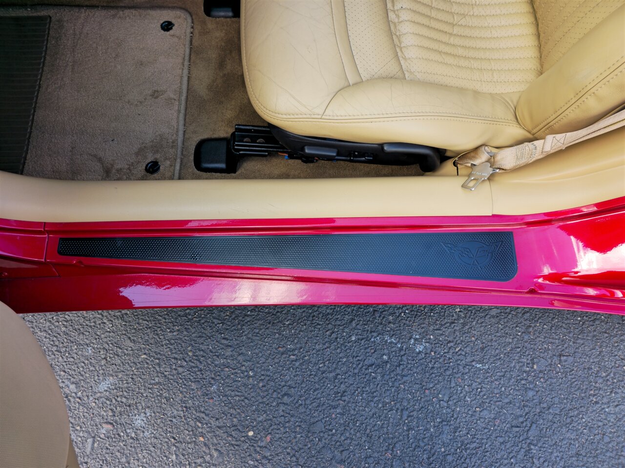 2004 Chevrolet Corvette - Photo 17 - Mesa, AZ 85215