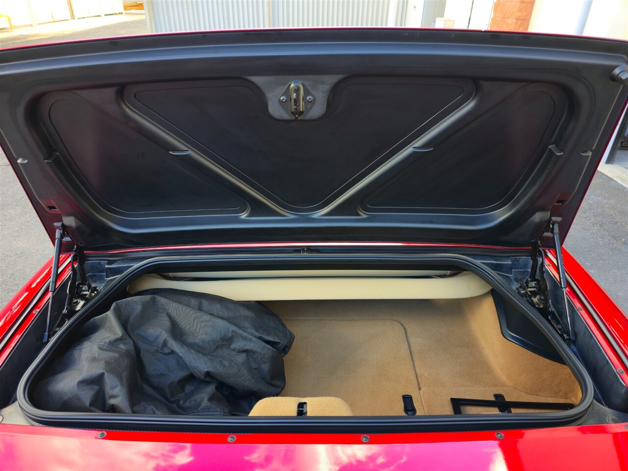 2004 Chevrolet Corvette Convertible photo 28