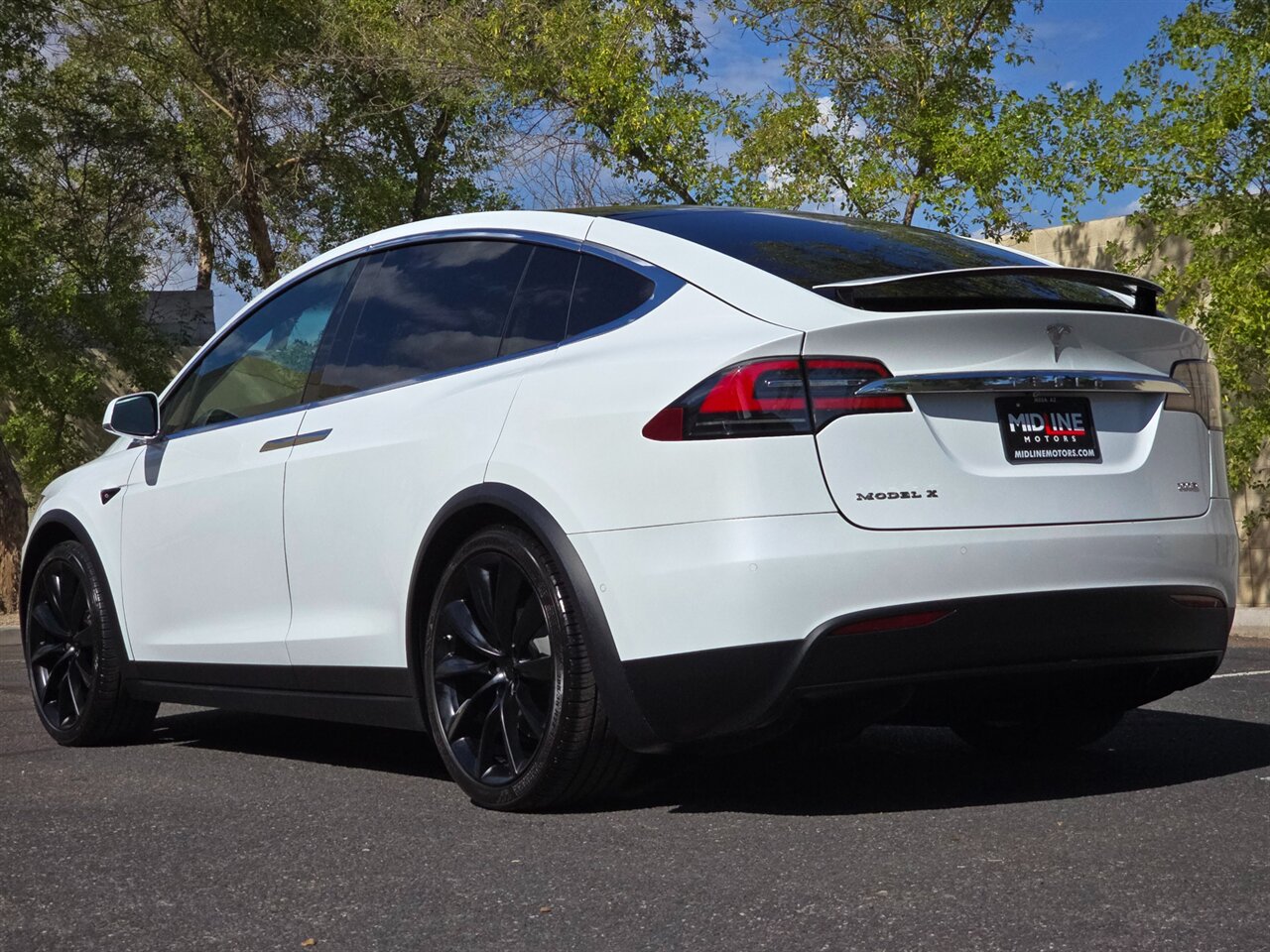 2018 Tesla Model X 100D   - Photo 8 - Mesa, AZ 85215
