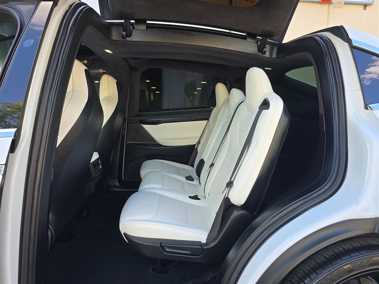 2018 Tesla Model X 100D   - Photo 26 - Mesa, AZ 85215