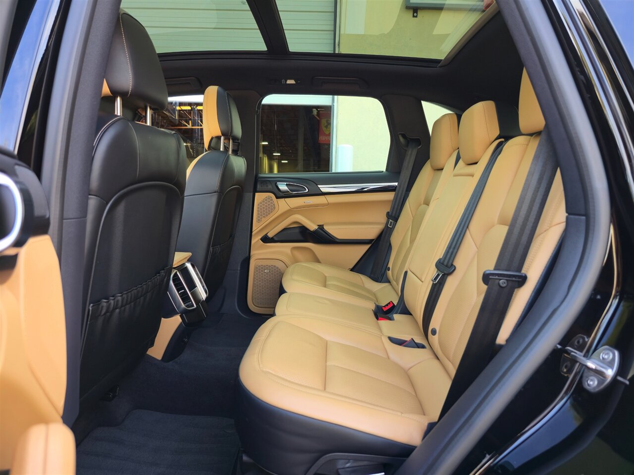 2018 Porsche Cayenne S   - Photo 25 - Mesa, AZ 85215