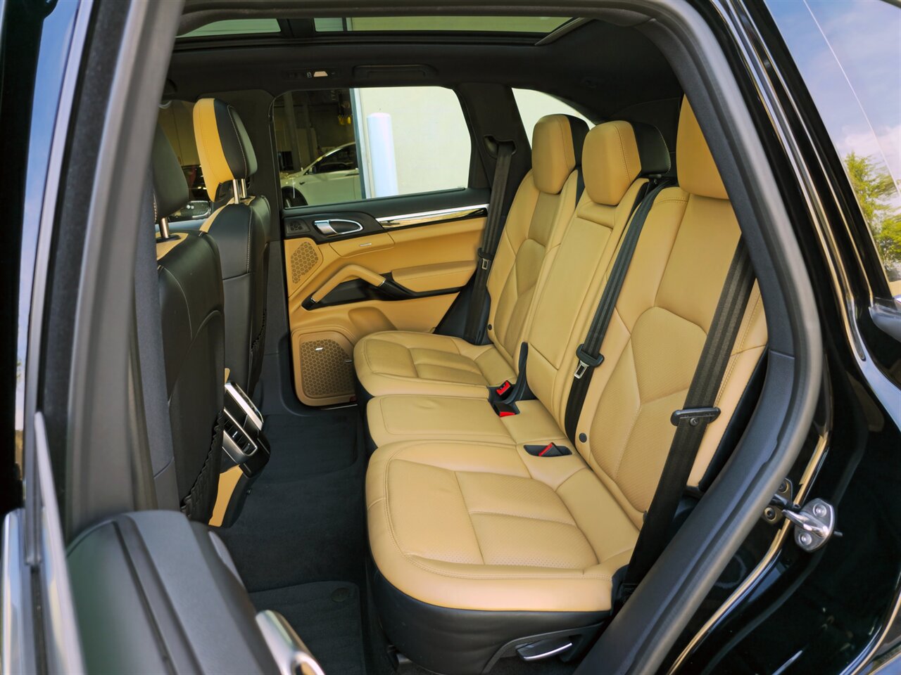 2018 Porsche Cayenne S   - Photo 26 - Mesa, AZ 85215