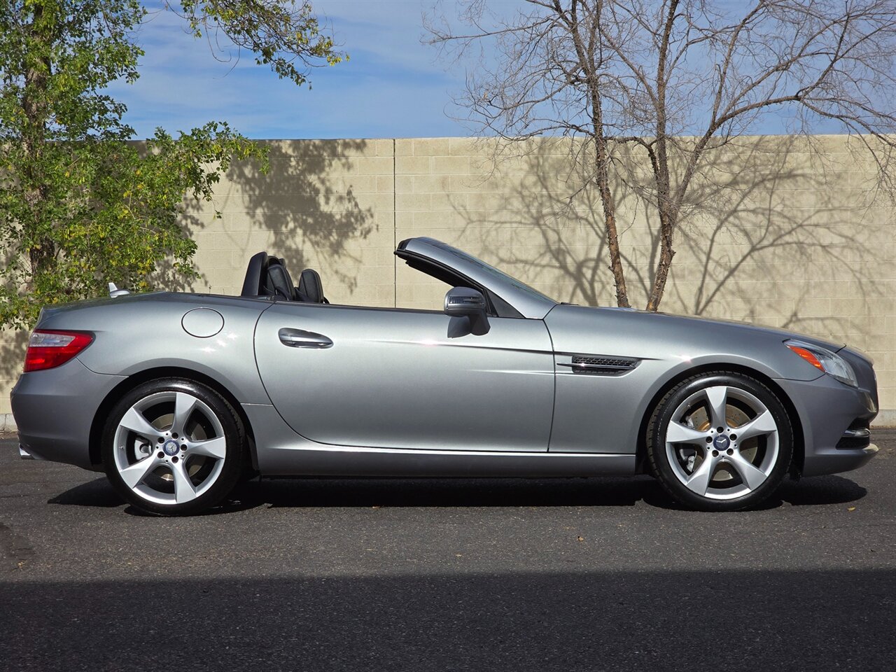 2012 Mercedes-Benz SLK 350 - Photo 12 - Mesa, AZ 85215