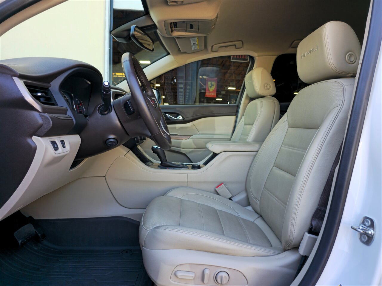 2019 GMC Acadia Denali   - Photo 15 - Mesa, AZ 85215