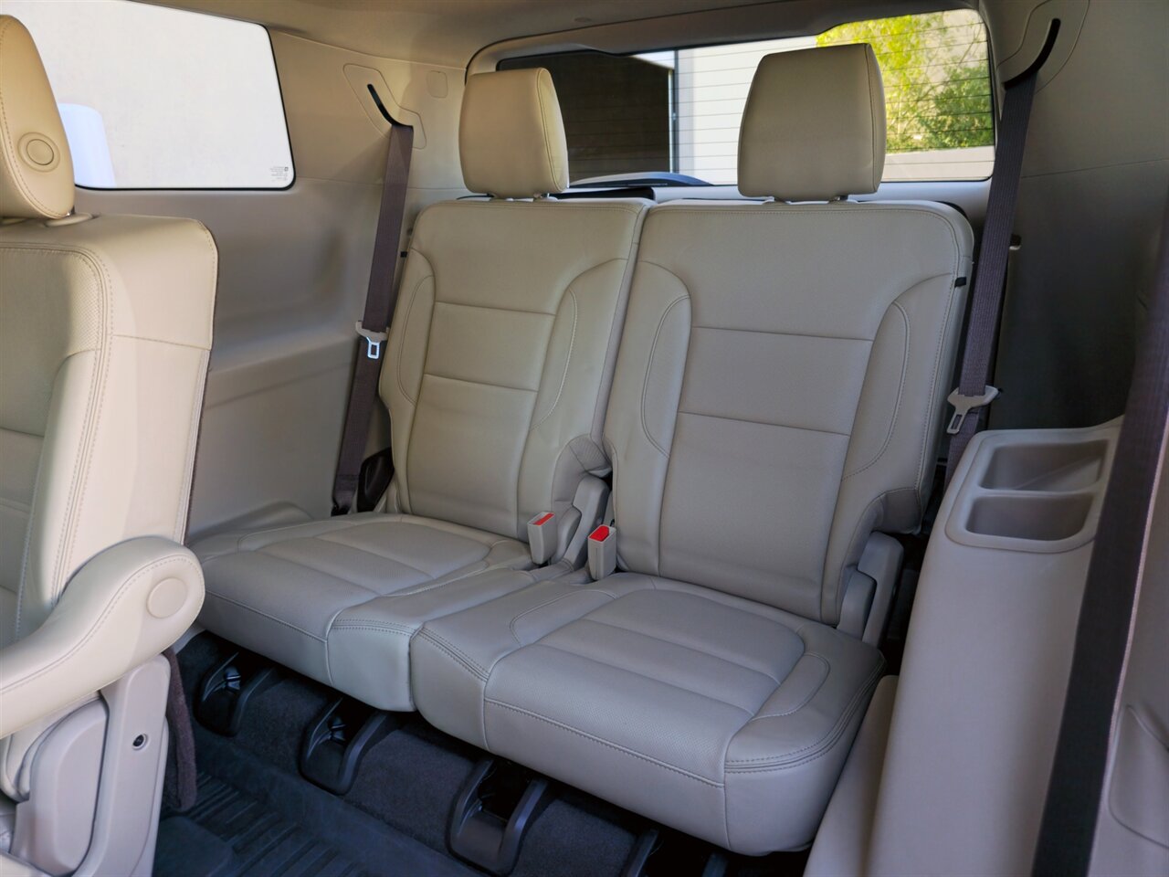 2019 GMC Acadia Denali   - Photo 36 - Mesa, AZ 85215