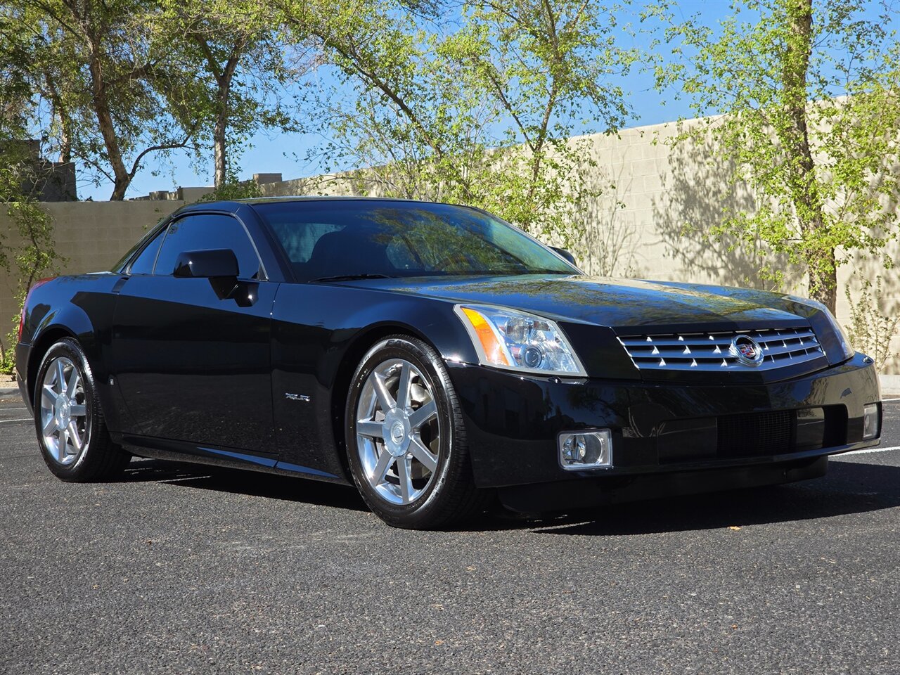 2007 Cadillac XLR - Photo 2 - Mesa, AZ 85215