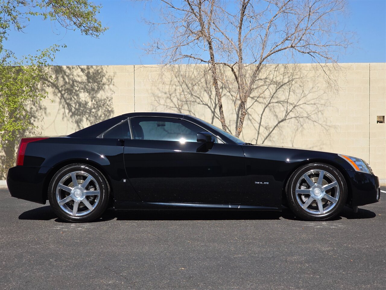 2007 Cadillac XLR - Photo 13 - Mesa, AZ 85215