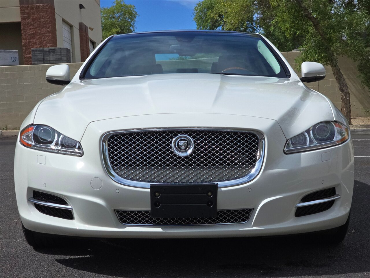 2011 Jaguar XJ L - Photo 4 - Mesa, AZ 85215