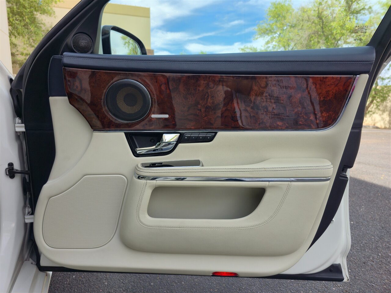 2011 Jaguar XJ L - Photo 21 - Mesa, AZ 85215