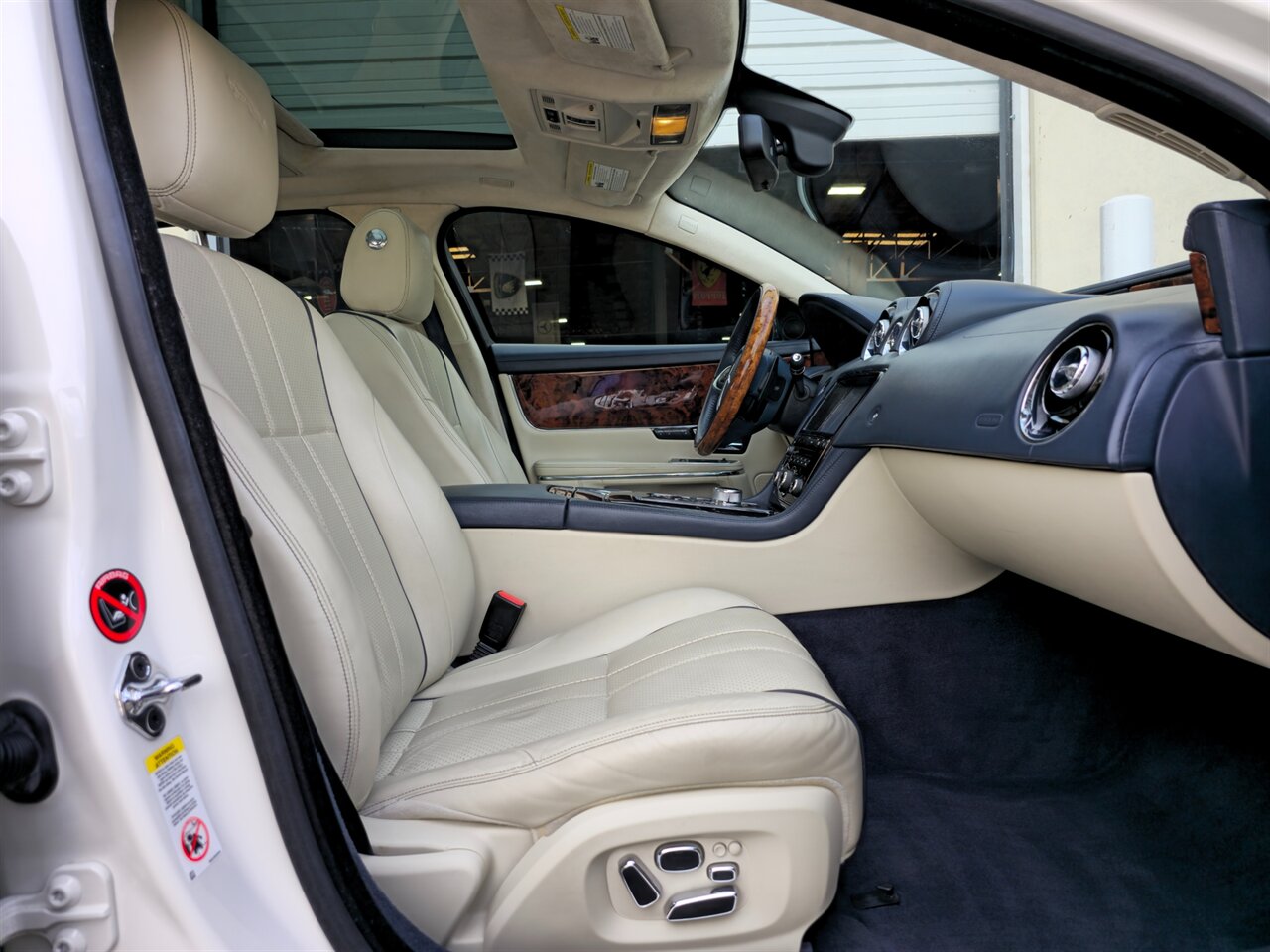 2011 Jaguar XJ L - Photo 22 - Mesa, AZ 85215