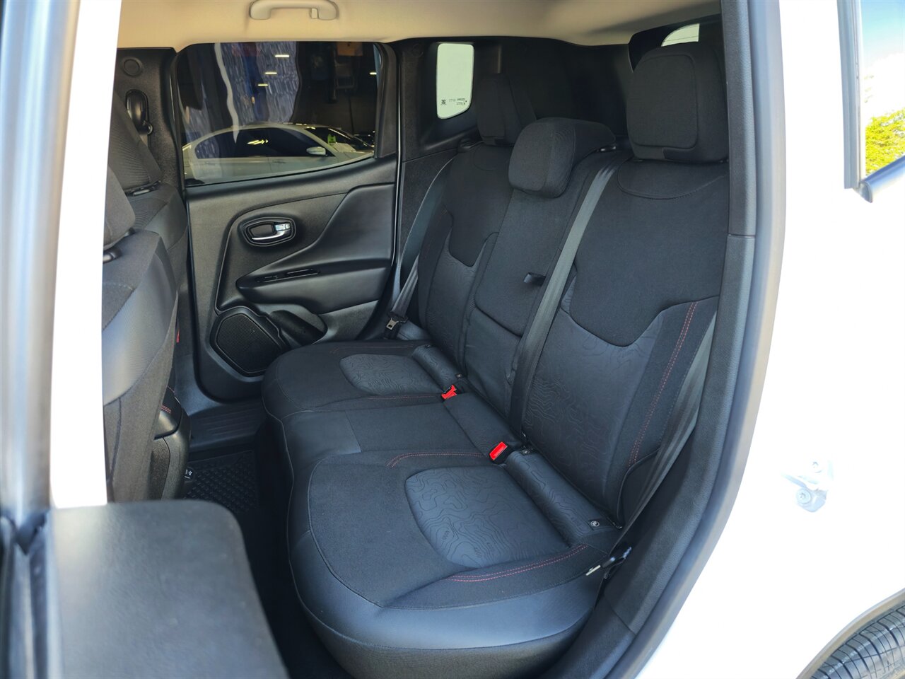 2022 Jeep Renegade Trailhawk - Photo 31 - Mesa, AZ 85215