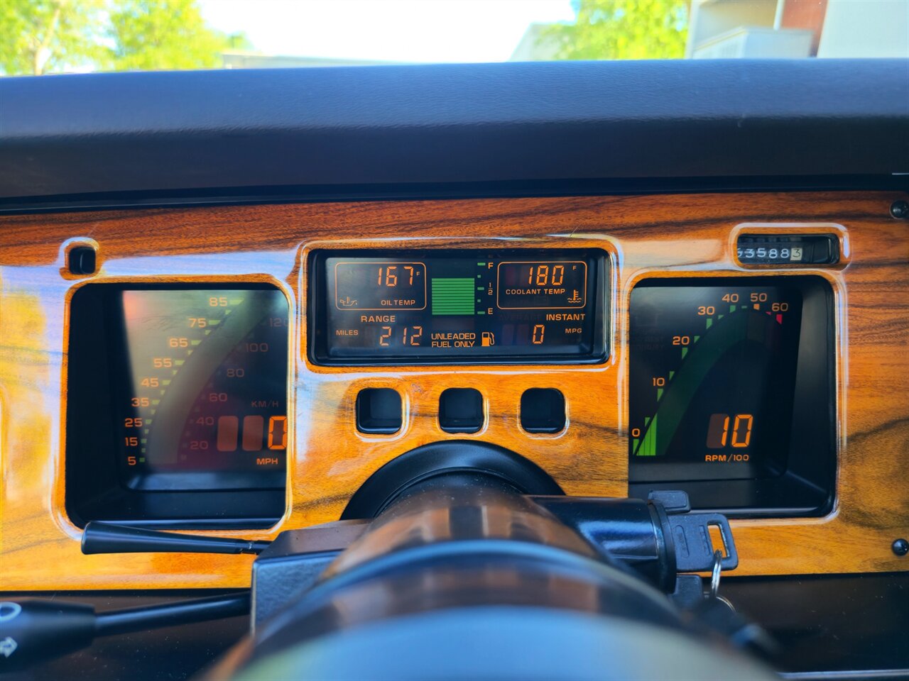 1986 Chevrolet Corvette Convertible - Photo 19 - Mesa, AZ 85215