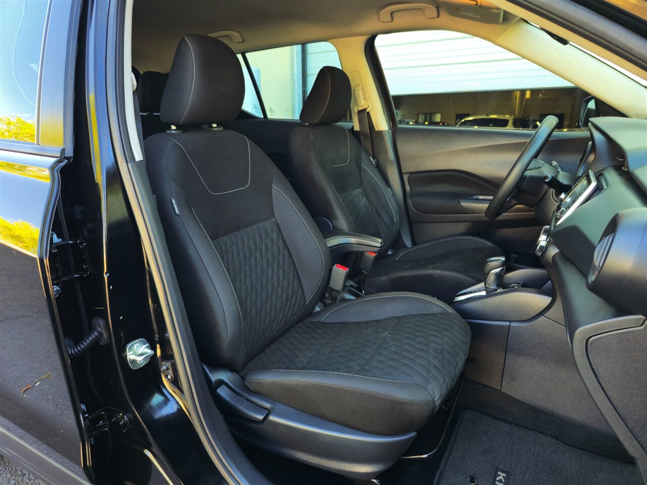 2021 Nissan Kicks S - Photo 23 - Mesa, AZ 85215