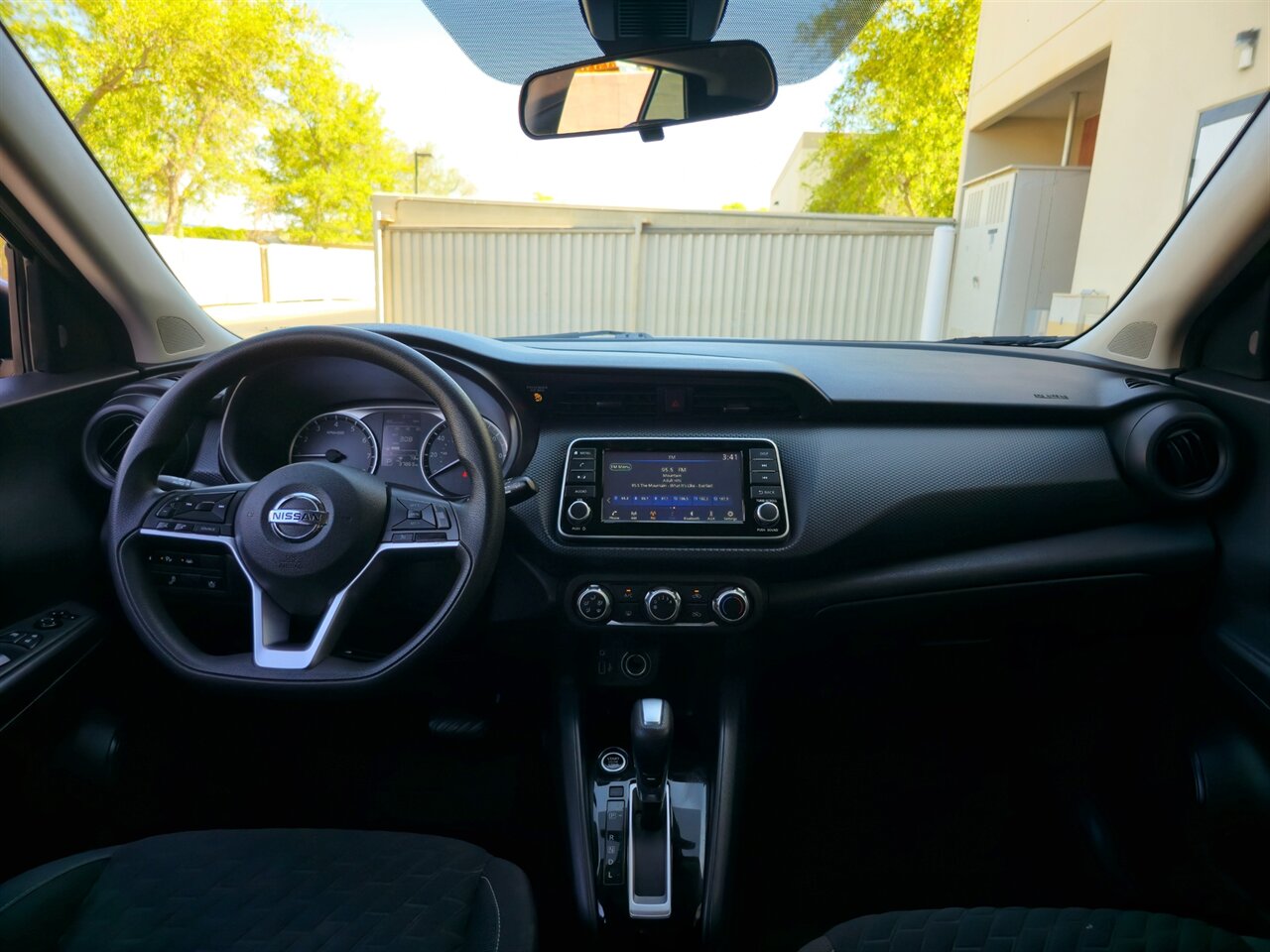 2021 Nissan Kicks S - Photo 14 - Mesa, AZ 85215