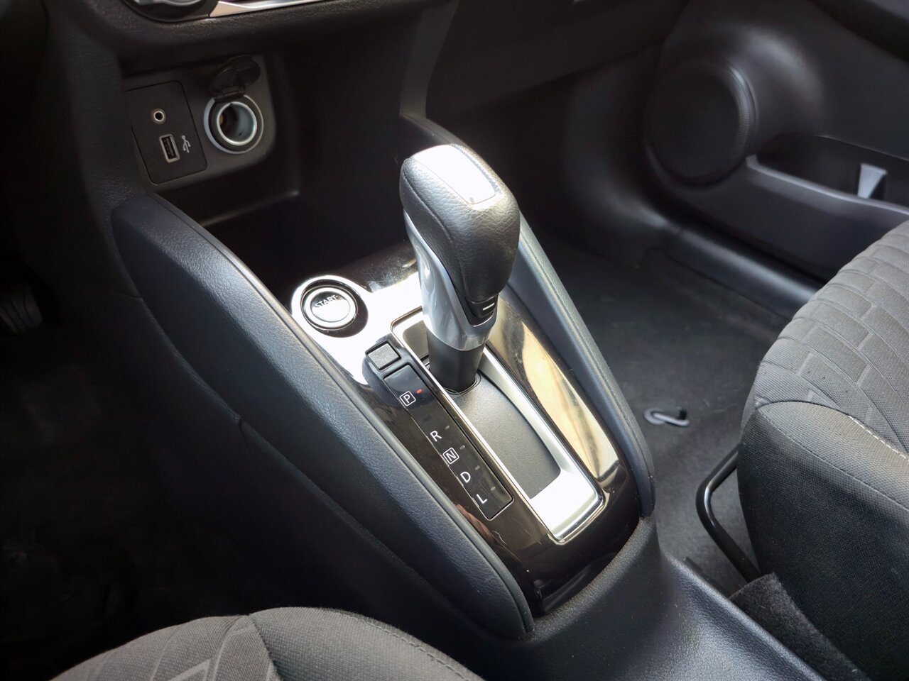 2021 Nissan Kicks S - Photo 20 - Mesa, AZ 85215