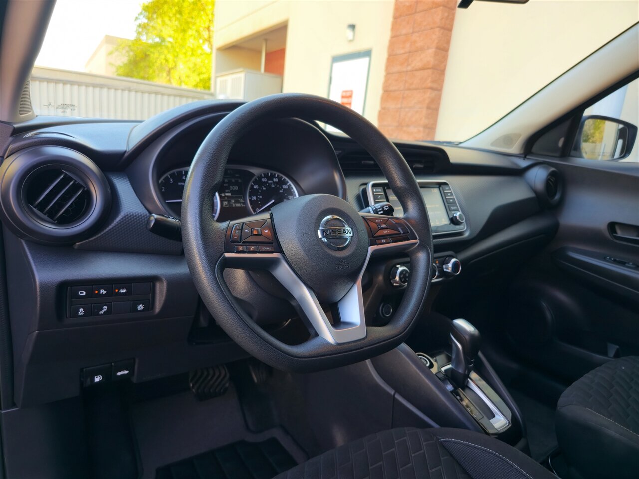 2021 Nissan Kicks S - Photo 15 - Mesa, AZ 85215