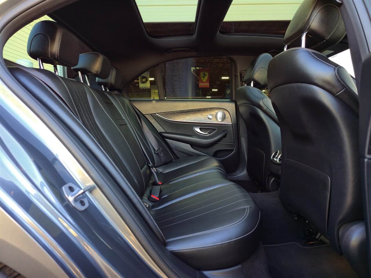 2019 Mercedes-Benz E 300   - Photo 32 - Mesa, AZ 85215