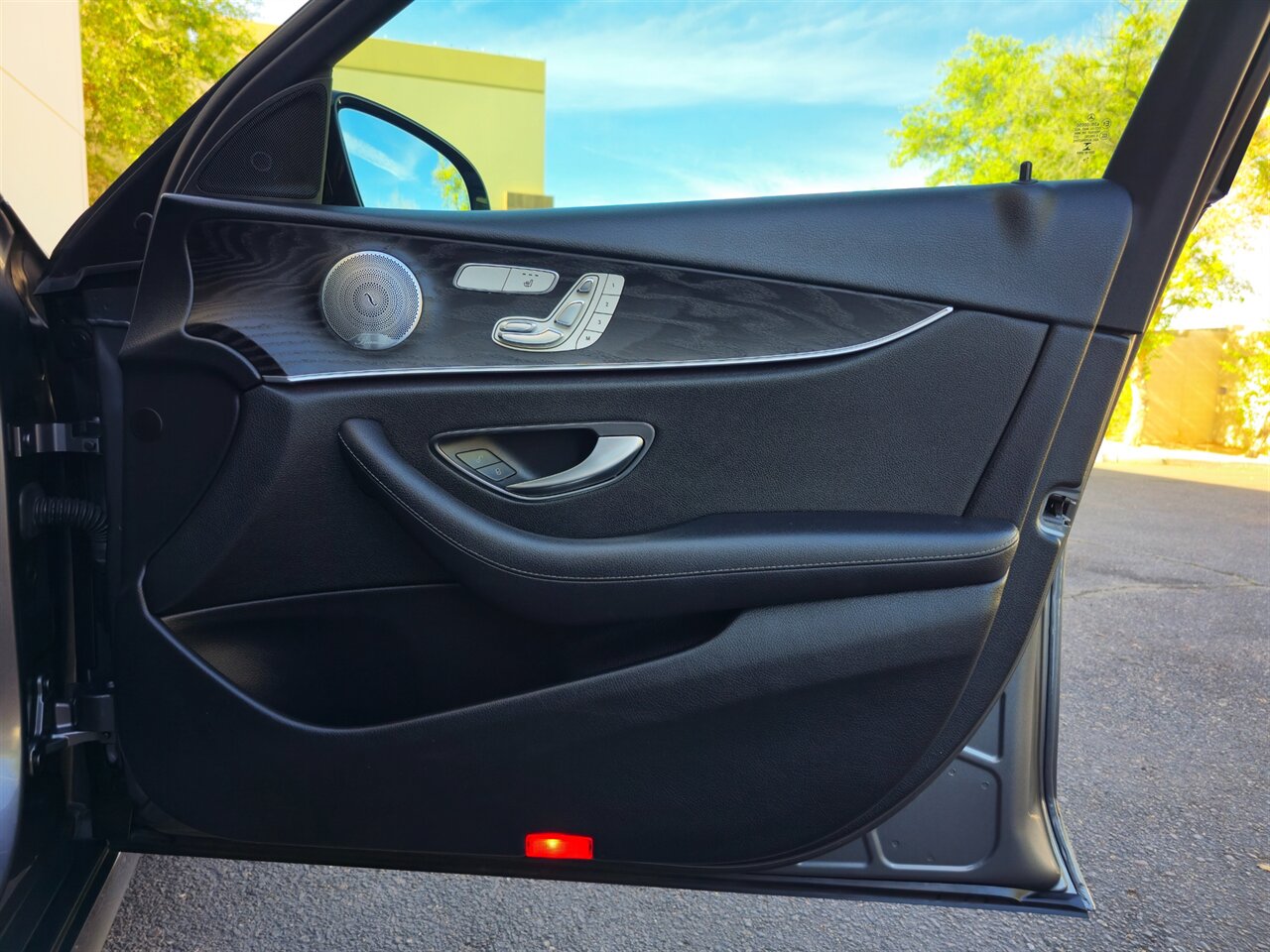 2019 Mercedes-Benz E 300   - Photo 23 - Mesa, AZ 85215
