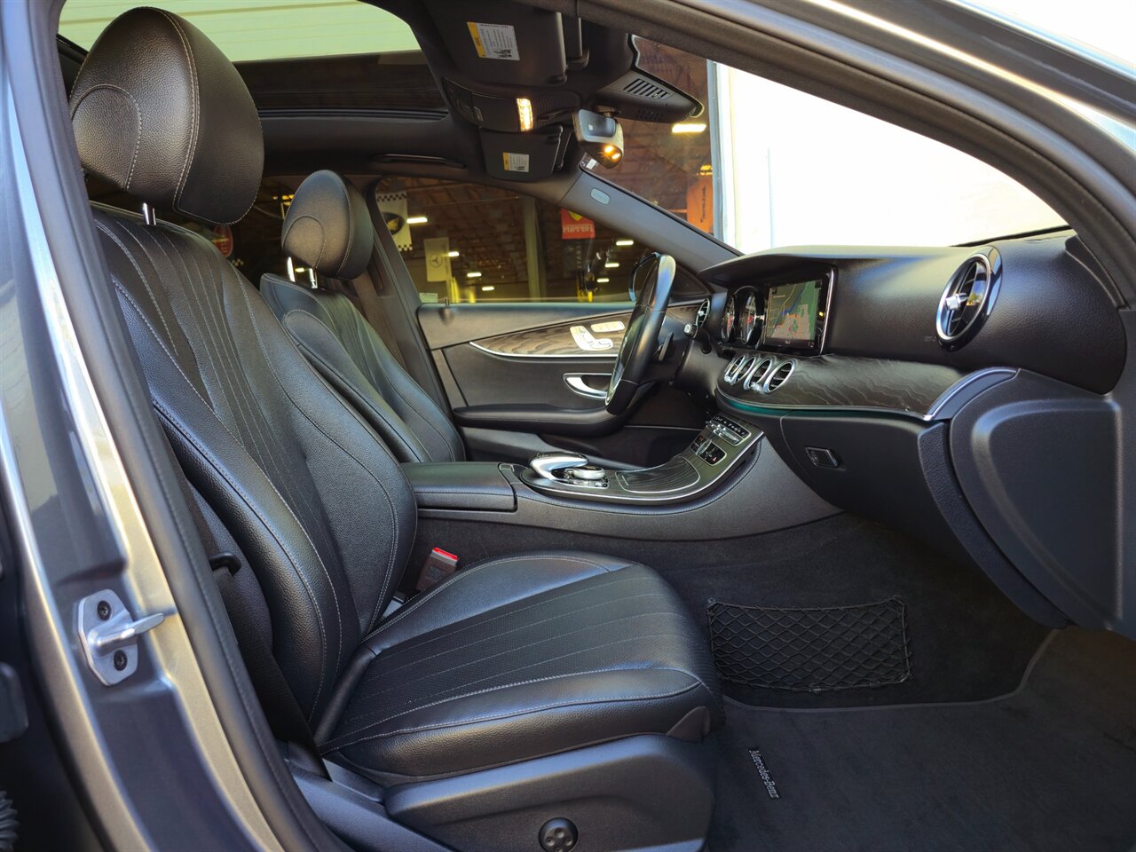 2019 Mercedes-Benz E 300   - Photo 25 - Mesa, AZ 85215