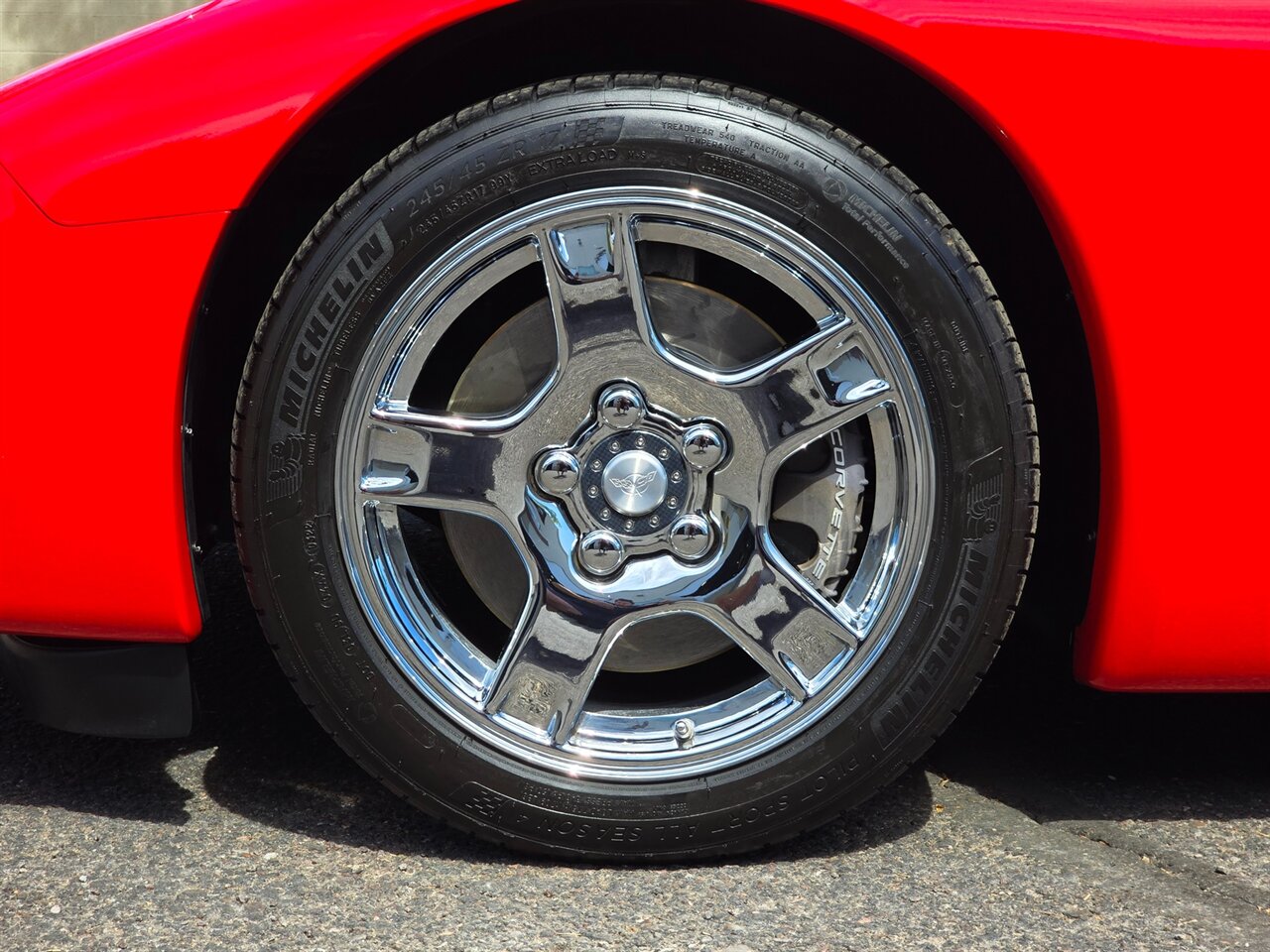 1998 Chevrolet Corvette Coupe photo 27