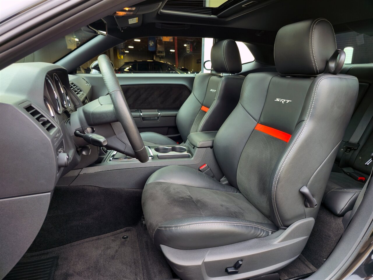 2008 Dodge Challenger SRT8 - Photo 14 - Mesa, AZ 85215