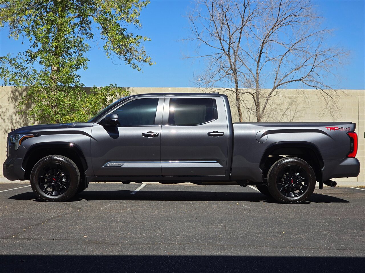 2025 Toyota Tundra Platinum CrewMax 6.5 4WD - Photo 7 - Mesa, AZ 85215