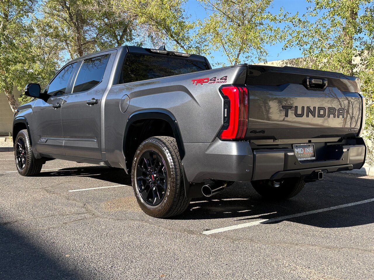 2025 Toyota Tundra Platinum - Photo 5 - Mesa, AZ 85215
