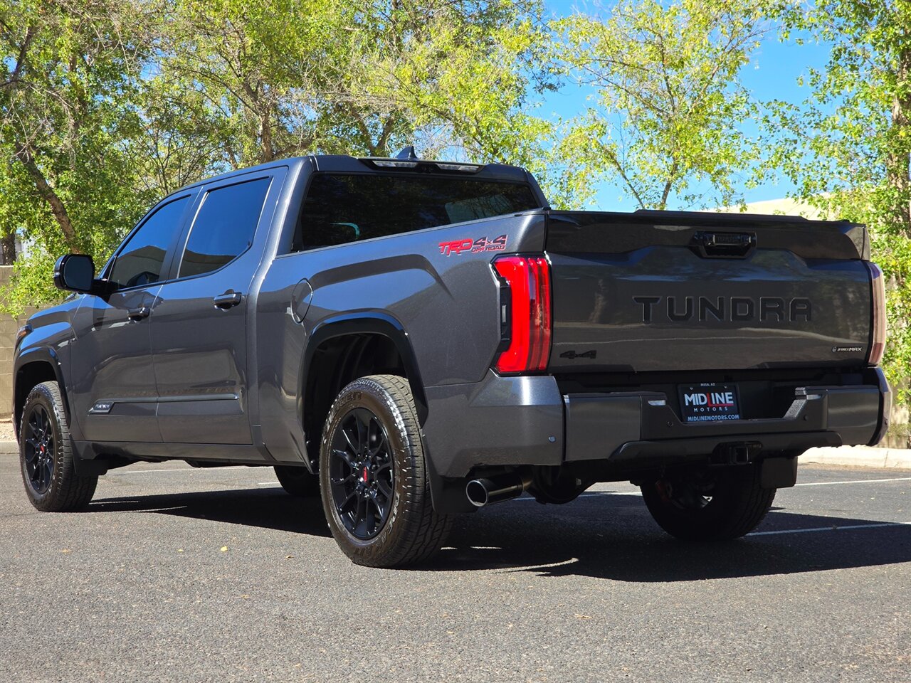 2025 Toyota Tundra Platinum CrewMax 6.5 4WD - Photo 8 - Mesa, AZ 85215