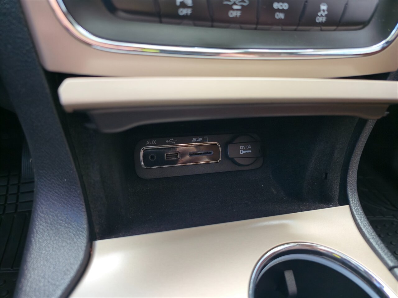 2015 Jeep Grand Cherokee Summit 4X4 5.7L V8 Hemi - Photo 24 - Mesa, AZ 85215