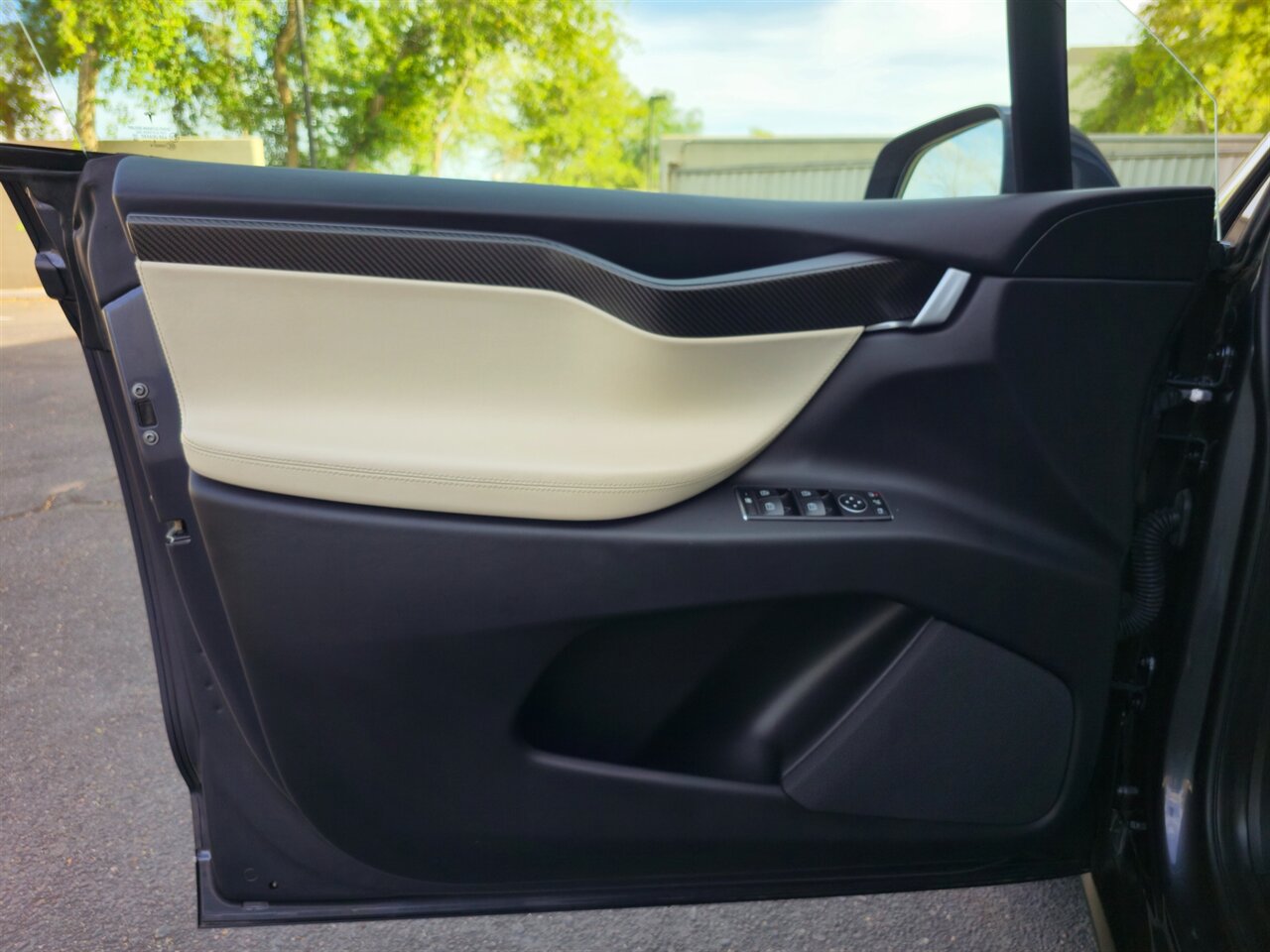 2018 Tesla Model X 75D - Photo 12 - Mesa, AZ 85215