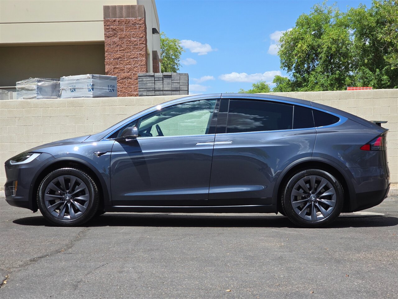 2018 Tesla Model X 75D - Photo 7 - Mesa, AZ 85215